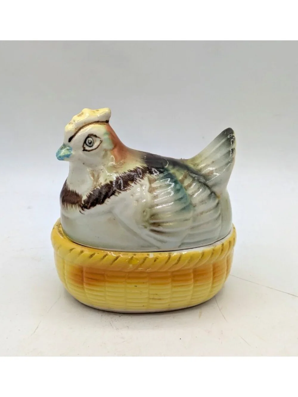Vintage Ceramic Hen On Nest With Eggs Salt and Pepper Shakers 4